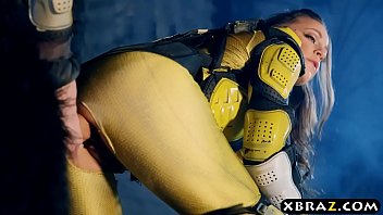 Power Rangers xxx มนุษย์5สี โดนปีศาจจับไปเย็ด สาวสีเหลืองเสียท่าโดนเย็ดสดท่าหมากระแทกอย่างมัน เสียวหีฟินเลย ติดใจควยปีศาจแน่นอน